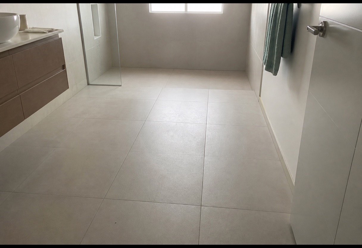 Bathroom Flooring and Slip-Resistant Floors in Sacramento, CA